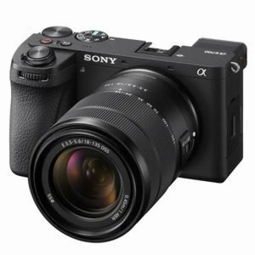 SONY『α6700』が50％オフセールに登場。ソニーのコンパクトで持ち運びやすいミラーレス一眼カメラ【楽天スーパーセール】