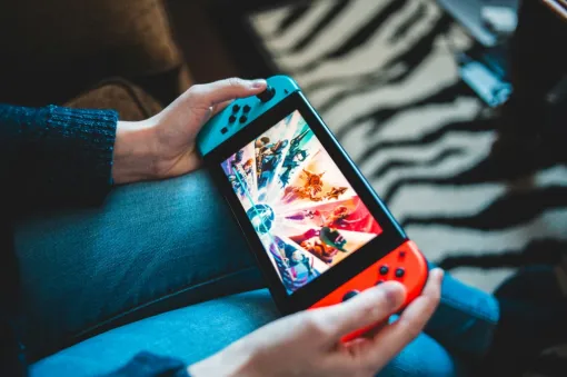 米任天堂、Nintendo Switch海賊版情報が集まる掲示板のモデレーターを提訴。海賊版の違法な流通を助長したとして