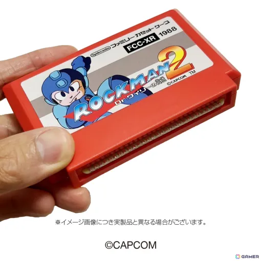 ゲームカセット風のカードホルダー「ファミリーカセットケース」の「ロックマン2」デザインが2024年9月に発売！