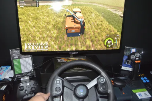 専用コントローラで田植え＆稲刈りを体験。「Farming Simulator 25」プレイレポート［TGS2024］