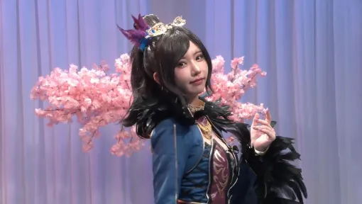『三國志 真戦』に『真・三國無双8 Empires』の星彩と甄姫が参戦。4周年記念生放送では、えなこさんが“無双甄姫”のコスプレを披露