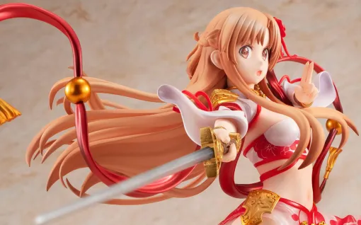 『SAO』中華風のバトルドレスを身にまとい凜々しく剣を構えたアスナがフィギュアに。KADOKAWAスペシャルセットにはB2布ポスターが付属