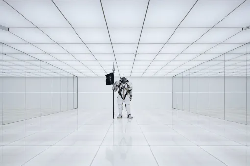 『デス・ストランディング2』を制作中の、コジマプロダクションスタジオツアーリポート。宇宙船のような空間で独創的なゲーム制作を。小島監督プチ情報アリ