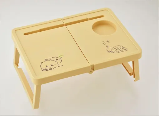『ちいかわ』の折りたたみテーブル付きムック本が予約開始。ちいかわ、ハチワレ、うさぎたちの勉強姿がカワイイ♡