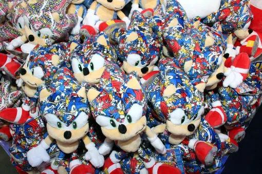 「SEGA STORE TOKYO」オープニングセレモニーをレポート。店舗限定アイテムも含め多彩なラインナップに注目だ