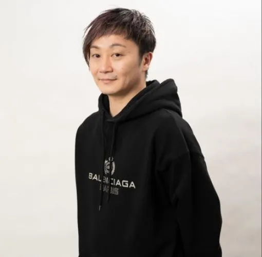 「ダンガンロンパ」「HUNDRED LINE」で知られる小高和剛氏が，中国のSNS「微博」で今年最も影響力のあったACG業界のインフルエンサーに選出