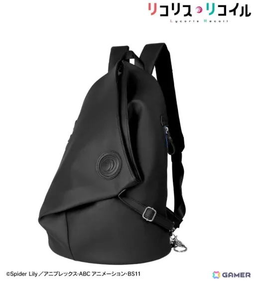 TVアニメ「リコリス・リコイル」の錦木千束＆井ノ上たきな多機能バックパック、カラビナ付きバナータグの受注が開始！