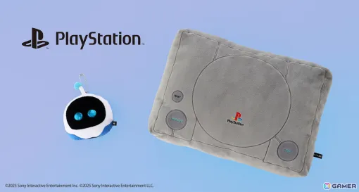 初代プレイステーション型のクッションと「ASTRO BOT」からアストロのクリーナーチャームが発売！