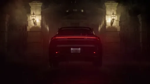 『バイオハザード レクイエム』のトレーラーに登場する車のナンバーが「レオンの出演作を示す番号ではないか」と話題に