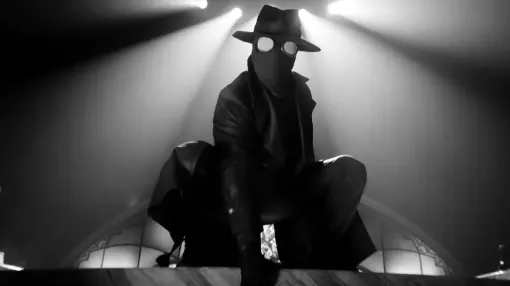 「スパイダー・ノワール」初の予告編が解禁 ニコラス・ケイジのスパイダーマン、1930年代ニューヨークを飛び回る